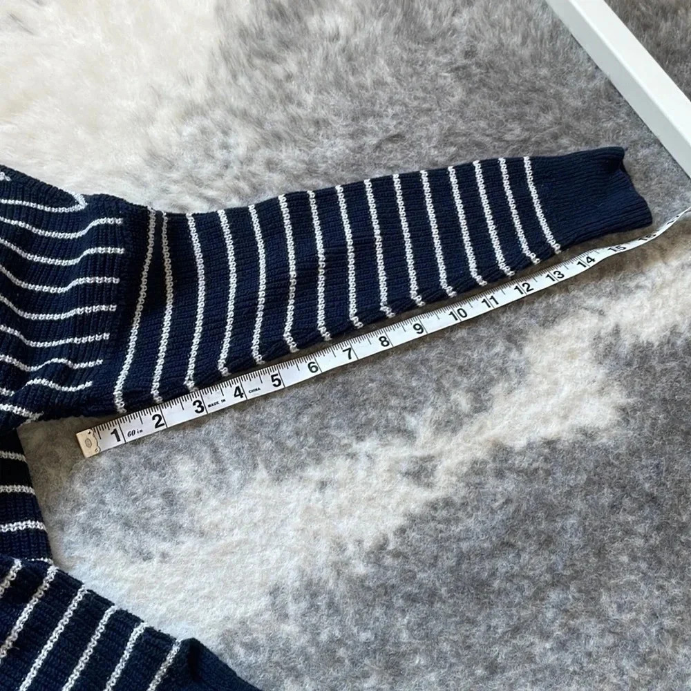Abercrombie Striped V Neck Sweater - Picture 11 of 11